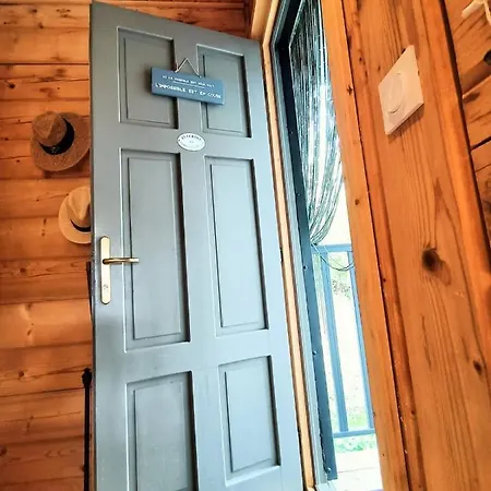 Chalet Superb Modern Chalet With 12 Possible Beds In The Middle Of The Countryside *