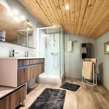 Superb Modern Chalet With 12 Possible Beds In The Middle Of The Countryside Chalet *