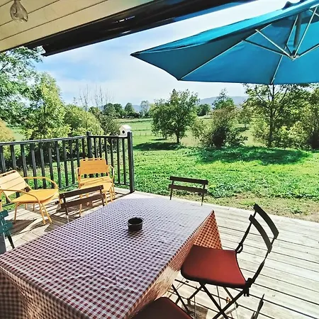 Superb Modern Chalet With 12 Possible Beds In The Middle Of The Countryside La Bastide-de-Serou